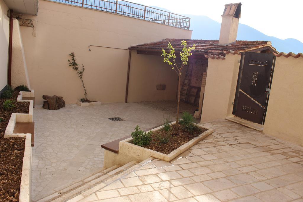 Lu Passittu Lägenhet Norcia Exteriör bild